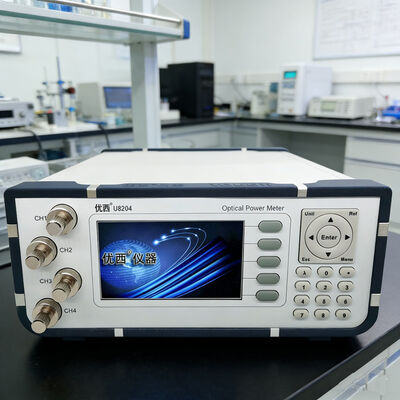 یک سنجشگر توان نوری چهار کاناله با رابط‌های داده USB و RS232